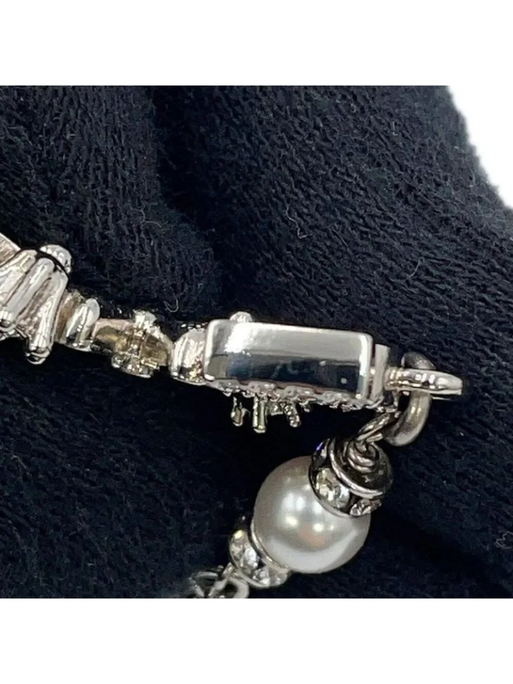 Chanel Bracelet CC Logo Icon Line Stone Faux Pearl - Picture 8 of 10